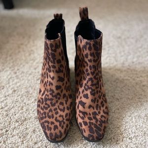 Women’s Boots Size 6